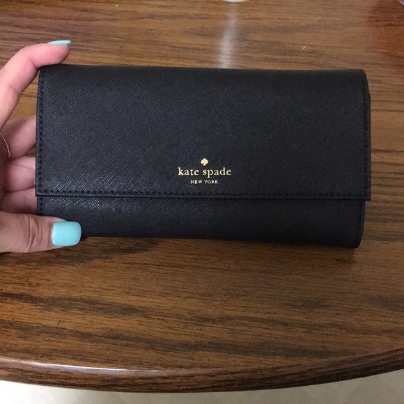 kate spade wallet with magnetic phone case